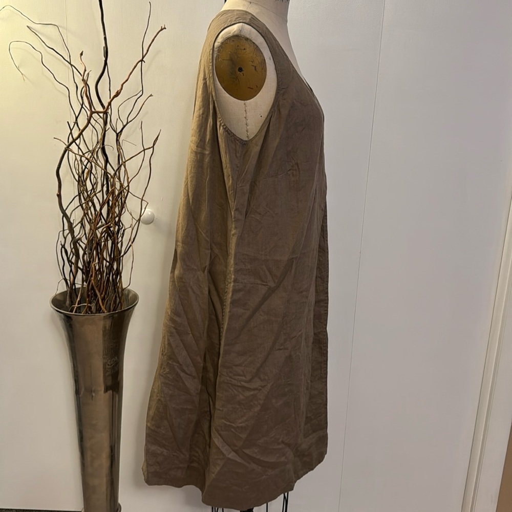 J Jill Linen sleeveless scoop neck tan midi dress with pockets - Picture 5 of 7